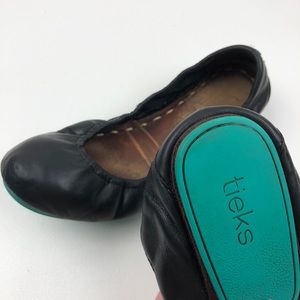 [Sold] Tieks By Gavrieli In Matte Black Leather 7